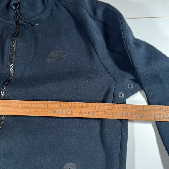 Men’s Nike Tech Fleece Track Jacket Black Long Sleeve sz S - Picture 3 of 5